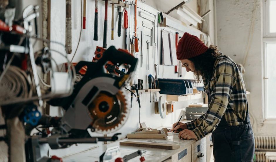 DIY Home Projects Easy: 5 Weekend Builds That Actually Work