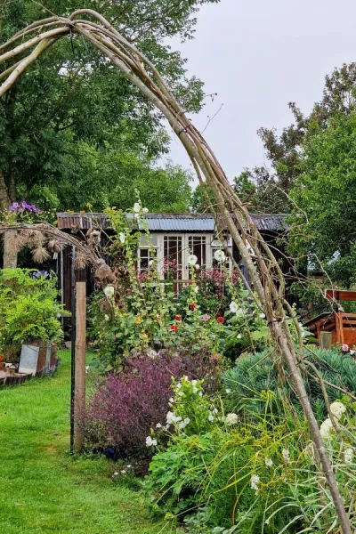 Rustic cottage garden ideas – 7 tips for creating a stunning garden on a shoestring budget